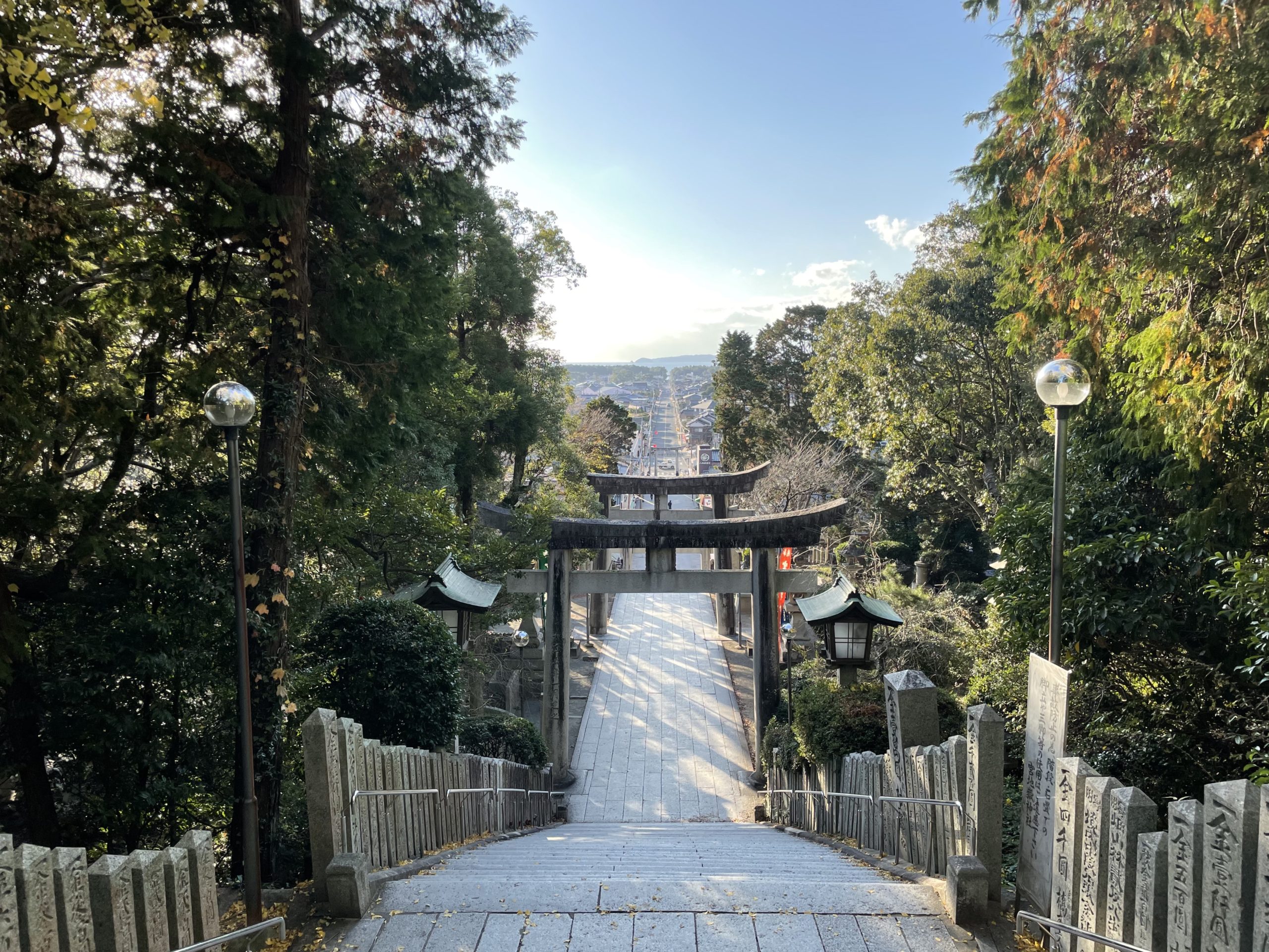 嵐のcmで有名 光の道の絶景が見える福岡の観光名所 宮地嶽神社に行ってきた 二拠点生活な暮らし